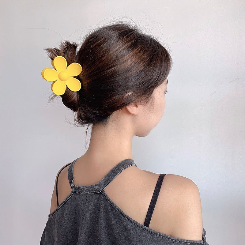 Large Flower Claw Clip - Lars Haircare